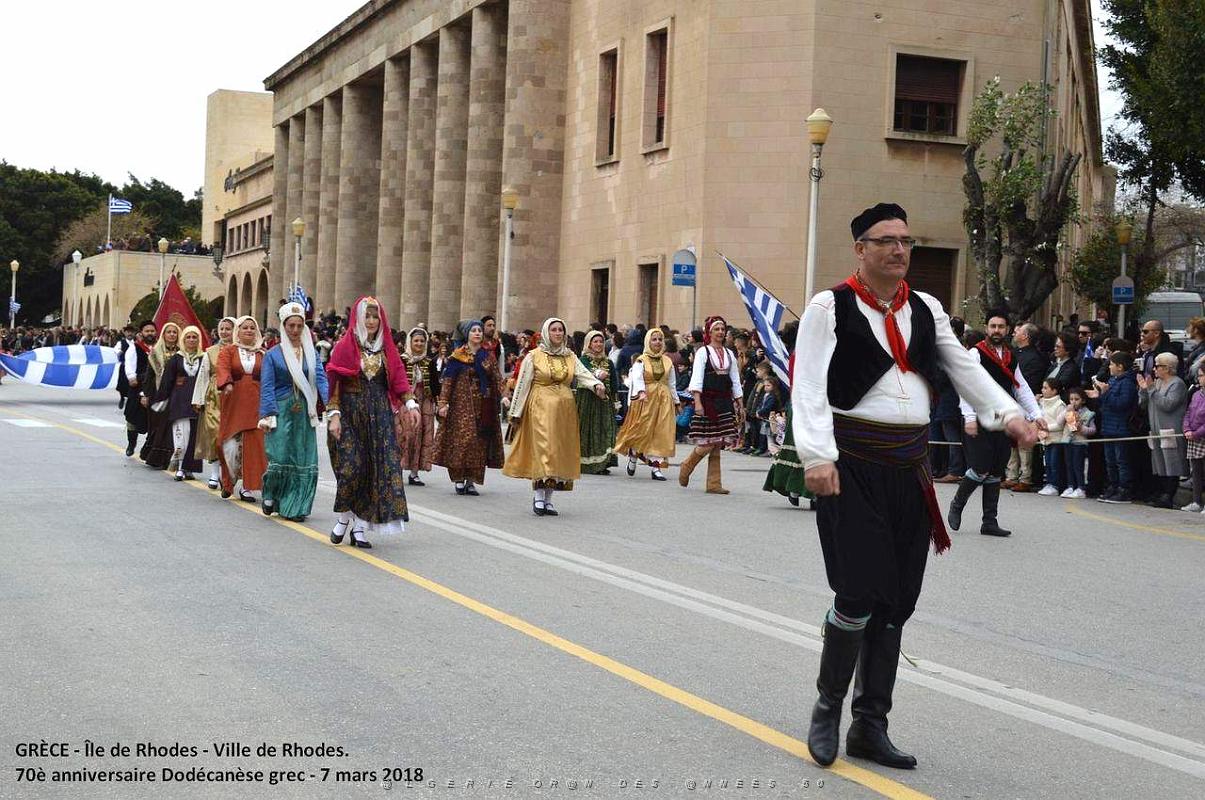 075- Rhodes- Defile Dodecanese grec.JPG